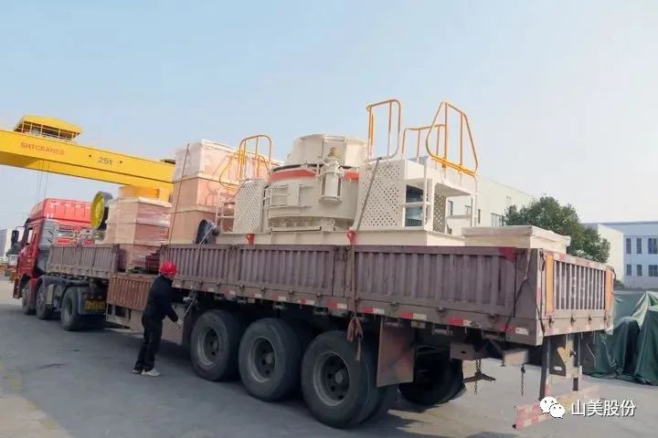 新年快樂 | 回首2022，闊步2023