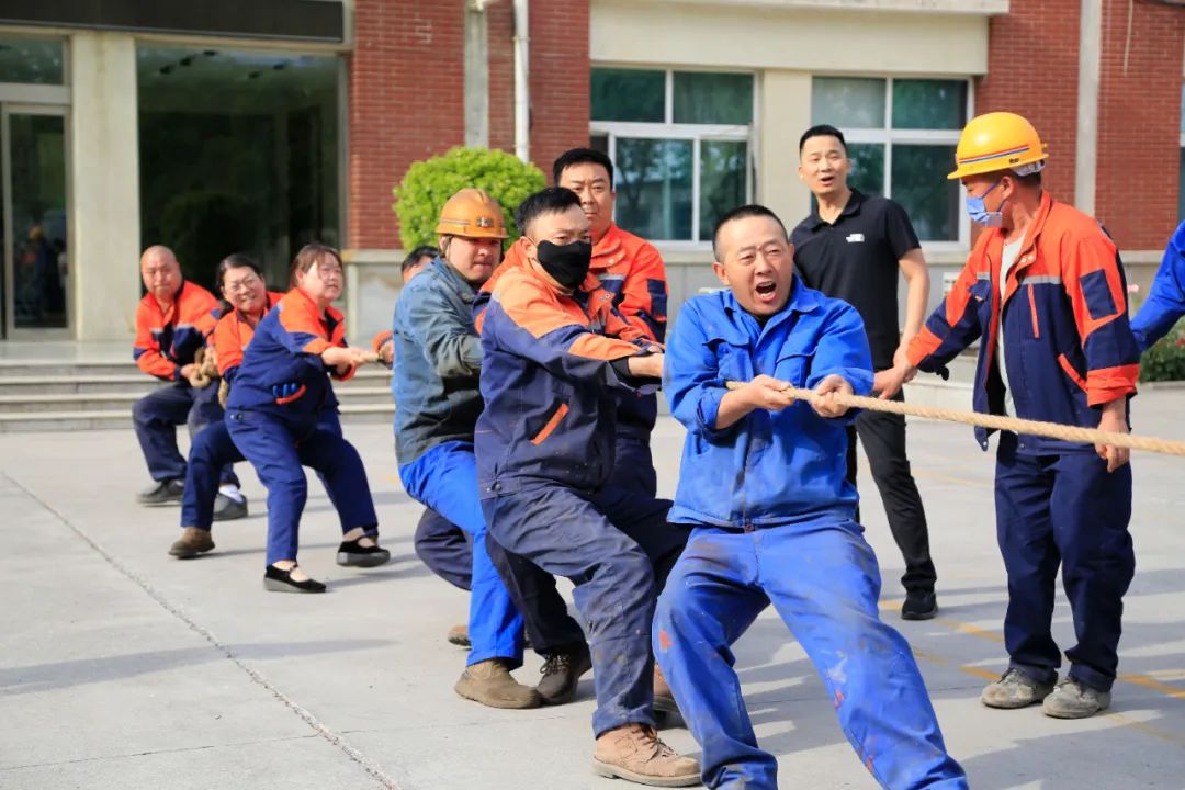 上海山美股份2025春季運(yùn)動(dòng)會(huì)火熱啟幕！拔河、籃球預(yù)賽燃情開戰(zhàn)
